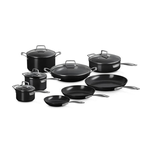 Le Creuset Essential Non-Stick Ceramic Cookware Sets