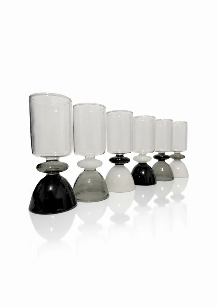 Allison Pearl Design Shot Glasses, Black and White