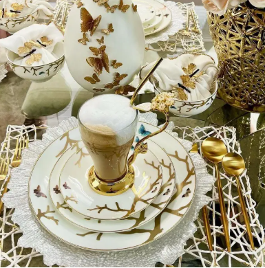 Aurelia Flutter Dinnerware - 16 Pc/ Service For 4