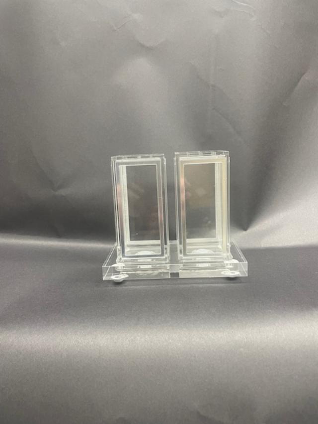 Majestic Giftware Acrylic Salt and Pepper on Base