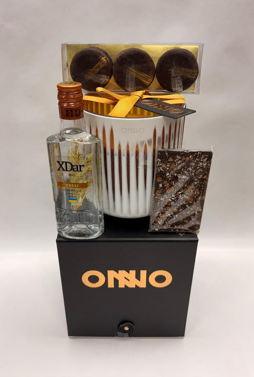 Purim 2026 Onno Collection Large Candle Mishloach Manos