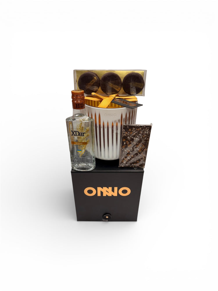 Purim 2026 Onno Collection Large Candle Mishloach Manos