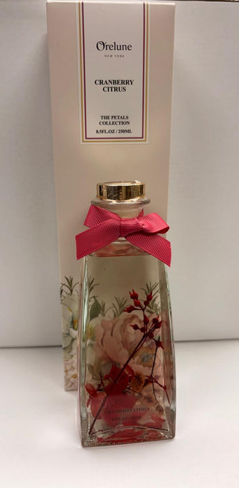 PVH Trapezoid Glass Diffuser, Dry Botanical and/or Seashells and Petals