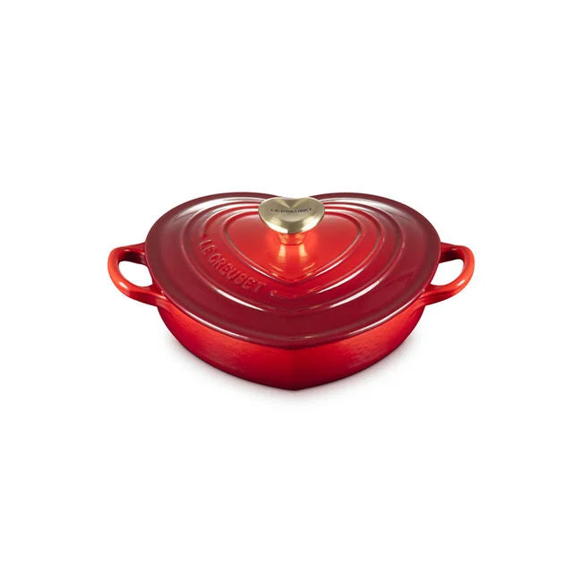 Le Creuset Traditional Heart Dish 1.25Qt with Light Gold Knob