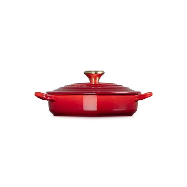Le Creuset Traditional Heart Dish 1.25Qt with Light Gold Knob