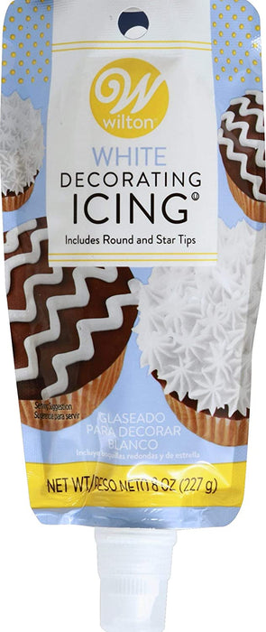 Wilton Decorating Icing Pouch, Includes Round & Star Tips
